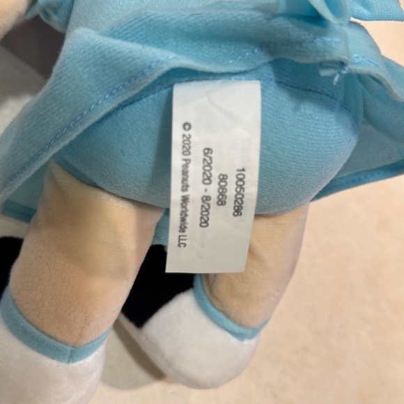 Peanuts Lucy Plush Doll - Picture 5 of 5